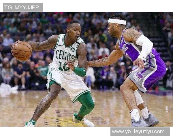 多支球队密切关注特雷杨动态包括雄鹿森林狼和快船等队